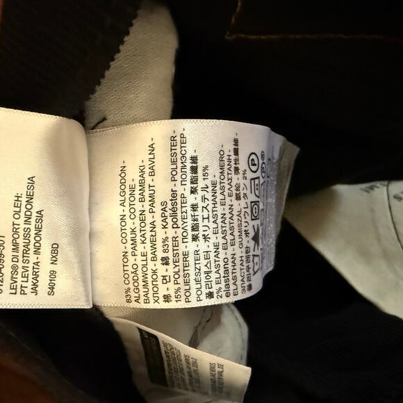 New men’s‎ black Levi’s corduroy jeans, Size 31 x 30 502 stretch taper - Picture 9 of 10